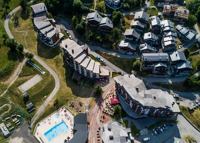 Confortable T2 Skis Aux Pieds, Proche Commerces - Fr-1-182a-14 Lejlighed Courchevel