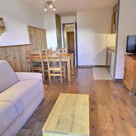 Confortable T2 Skis Aux Pieds, Proche Commerces - Fr-1-182a-14